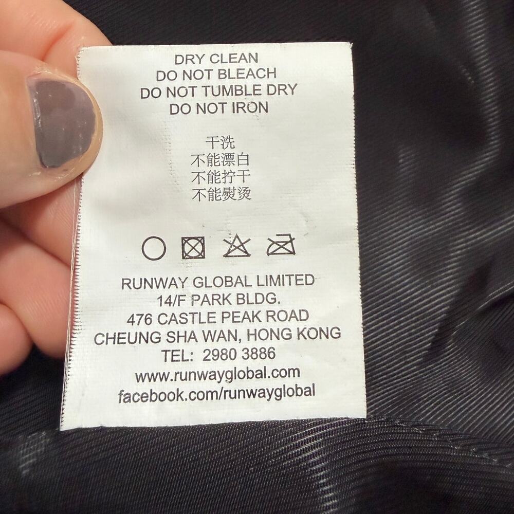 Women's Runway New York Black Belted Long Trench Coat Jacket Size Medium - Picture 6 of 7